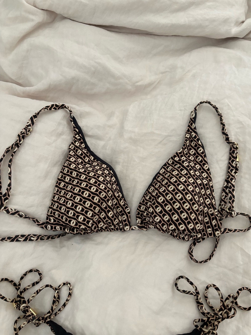 Monday Swimwear Kauai Top (VV)